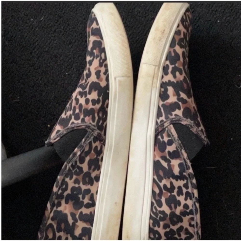 Steve Madden steve madden
